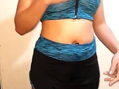 Calcinha fio marcando rabo de gostosa