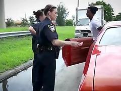 Black Beauty Jenna Foxx Makes Out With Lesbian Inna Sirina!