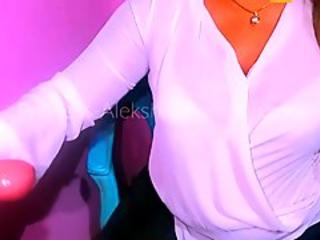 Czech cute teen - Naked cooking